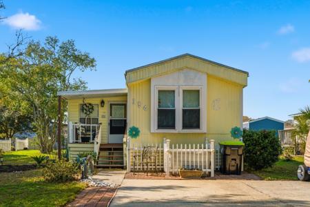 154 Crooked Island Circle