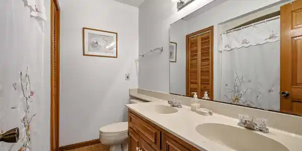 Image 4 Image 4