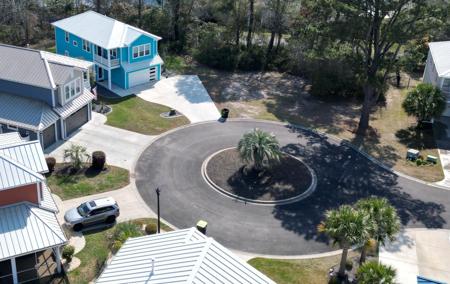 176 Lake Pointe Dr.