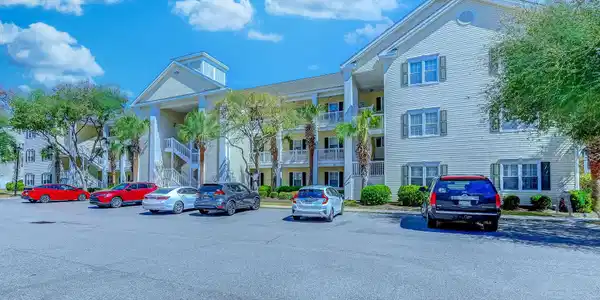 601 Hillside Dr.
