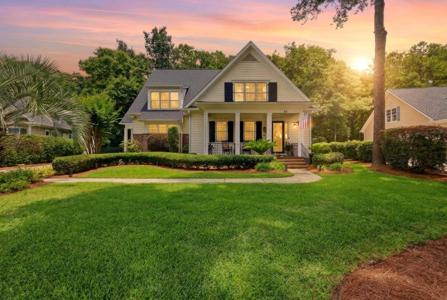 98 Hunters Oak Ct.