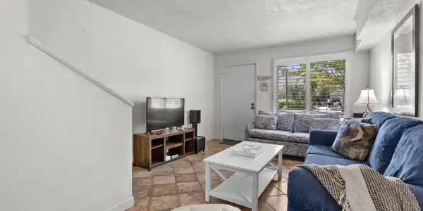 Image 4 Image 4