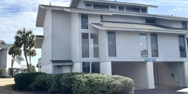 103 Inlet Point Dr.