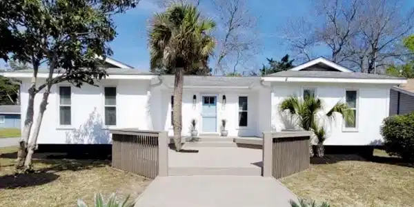 616 36th Ave. S
