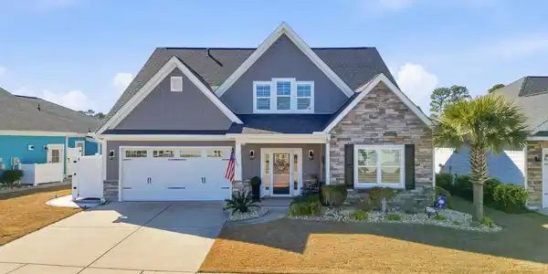1005 Bonnet Dr.