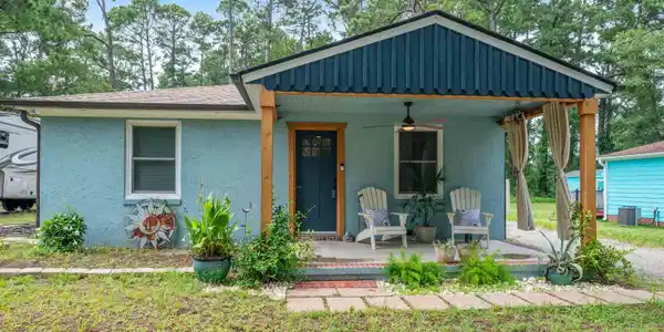 1600 Beaver Rd.