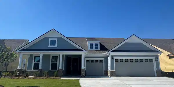 1525 Crested Iris Way