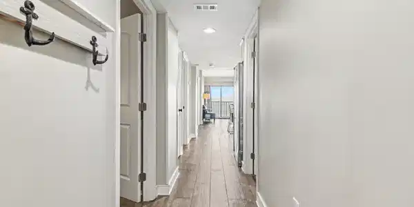 Image 4 Image 4
