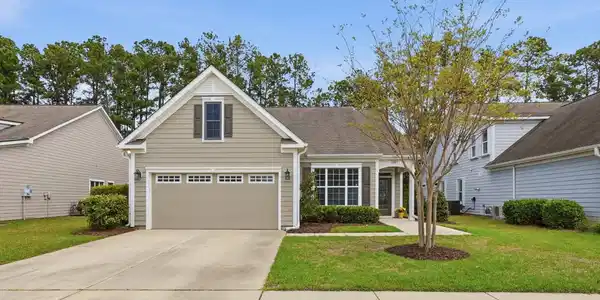 2017 Suncrest Dr.