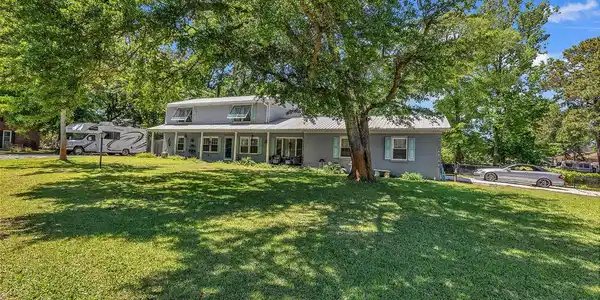 910 S Myrtle Dr.