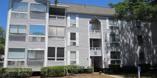 351 Lake Arrowhead Rd.