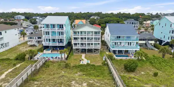 909 S Ocean Blvd.