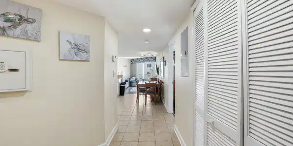 Image 4 Image 4