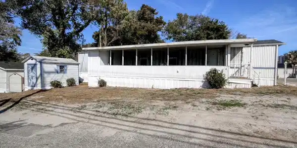 9700 Kings Rd.