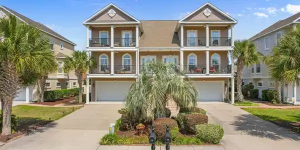 4413 Plantation Harbour Dr.