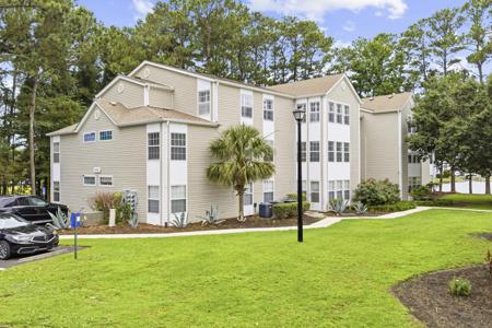 140 Spanish Oak Ct.