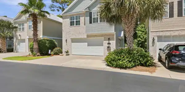 1422 Cottage Cove Circle