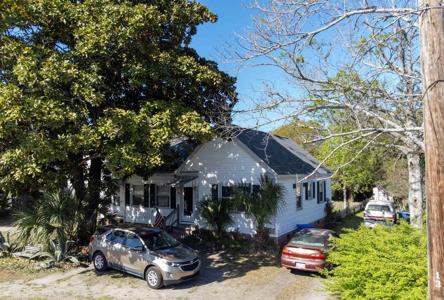 406 13th Ave. S