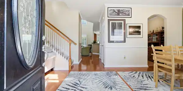 Image 4 Image 4