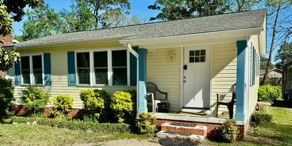 1008 Dunbar St.