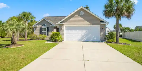 568 Cottage Oaks Circle