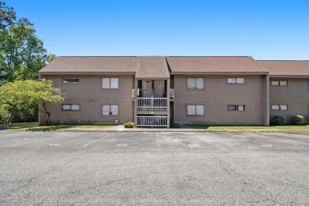 2000 Greens Blvd.