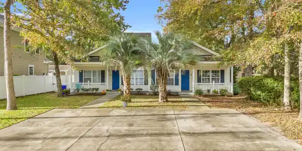 517 10th Ave. S