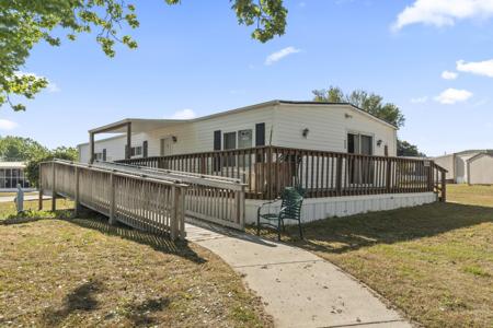 812 Waterview Dr.