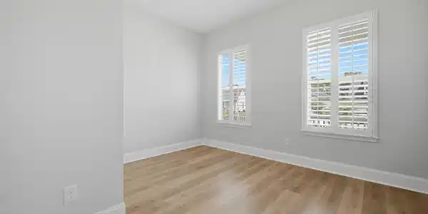 Image 4 Image 4