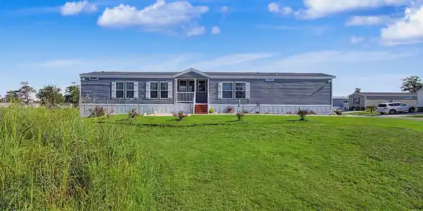 315 Hangar Ct.