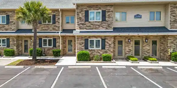 200 Double Eagle Dr.