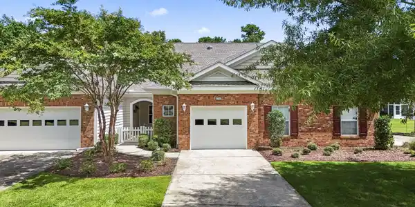606 Botany Loop