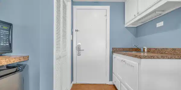 Image 4 Image 4