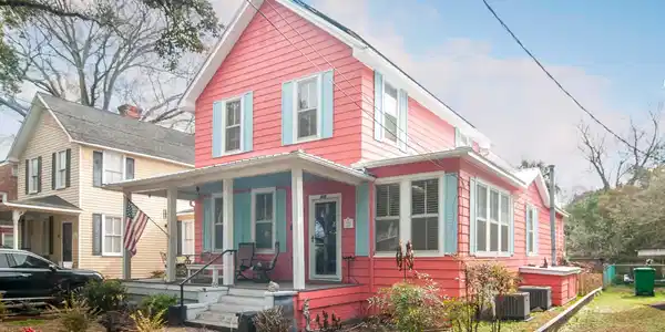 210 Cannon St.
