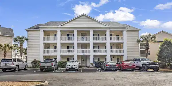 627 Woodmoor Dr.