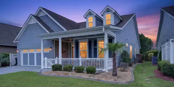 1916 Suncrest Dr.
