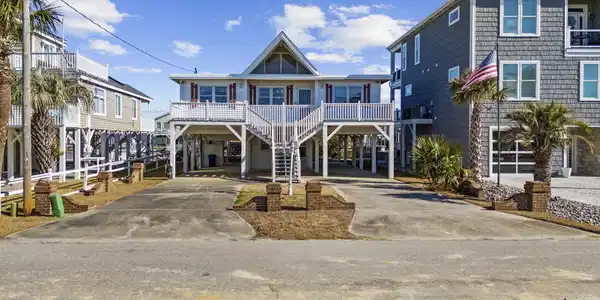 324 56th Ave. N