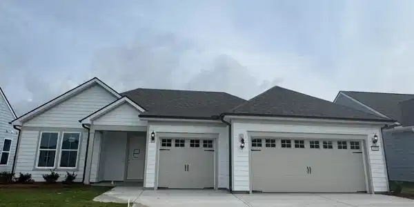 1509 Crested Iris Way