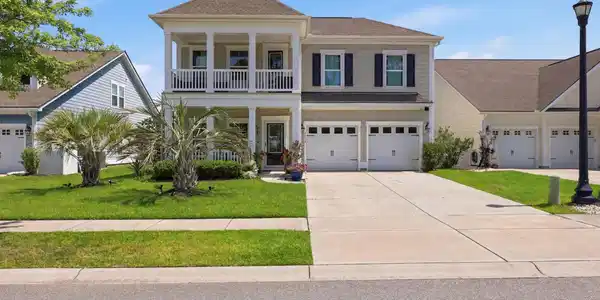2675 Goldfinch Dr.