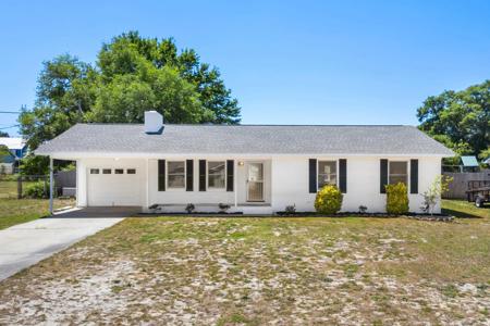 4148 Pine Dr.