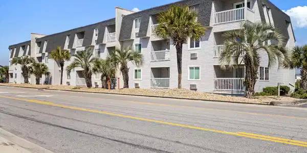 5001 N Ocean Blvd.