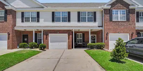 296 Connemara Dr.