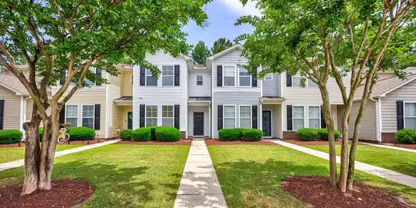 190 Olde Town Way