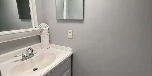 Image 4 Image 4