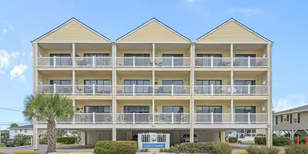 4601 N Ocean Blvd.