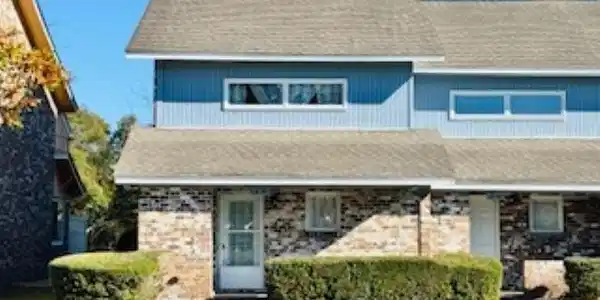 1840 Fairway Ridge Dr.