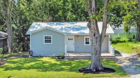 1553 Watson Ave.