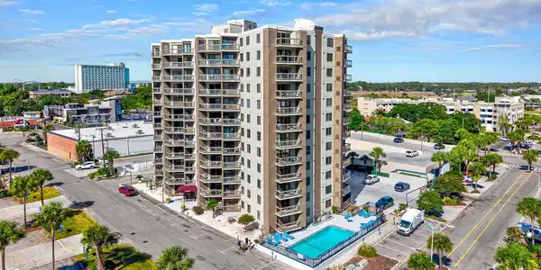 400 N 20th Ave. N