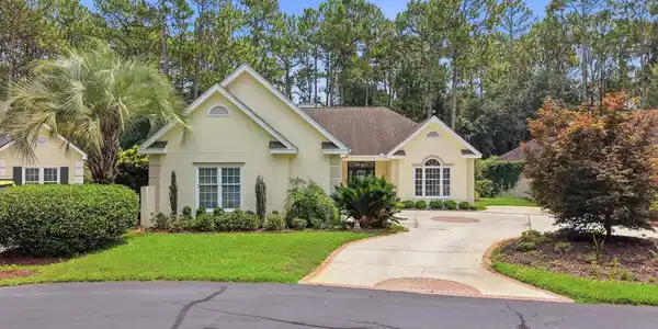 108 Prestwick Dr.