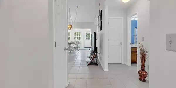 Image 4 Image 4